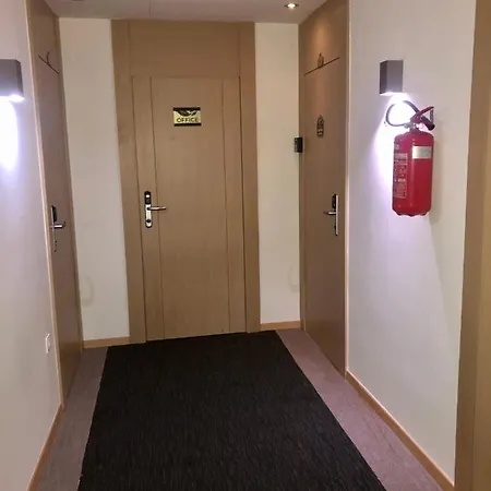 Tri-m Konaci Apartment *