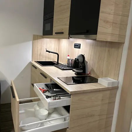 Apartment Tri-m Konaci *