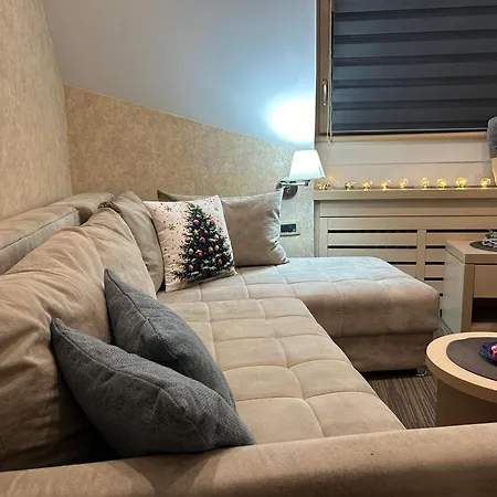 Apartment Tri-m Konaci